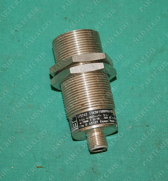 IFM, II5742, IIK3015BBPKG/US, Efector Inductive Proximity Sensor Switch NEW