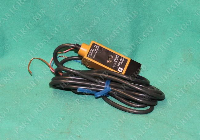 Omron, E3S-5LE4, Photoelectric Switch 12-24VDC OEM Original Japan