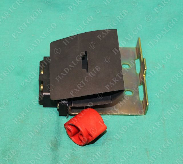 Square D 9999TC10 Auxiliary Contact Kit Schneider Disconnect Enclosure