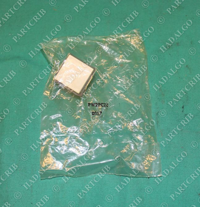Microswitch PW2PCZ8 Pushbutton Plunger White NEW SD8441