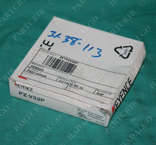 Keyence, PZ-V32P, Photoelectric Sensor Switch 12-24vdc NEW