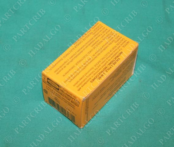 Hubbell, HBL5969VYCN, Valise Connector Body 2 Pole 120v 115v Plug Female 15a NEW