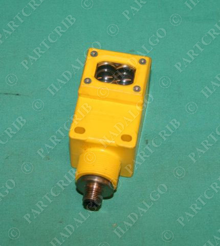 Banner, Q452EQ1, Photoelectric Emitter Sensor 90-250V NEW