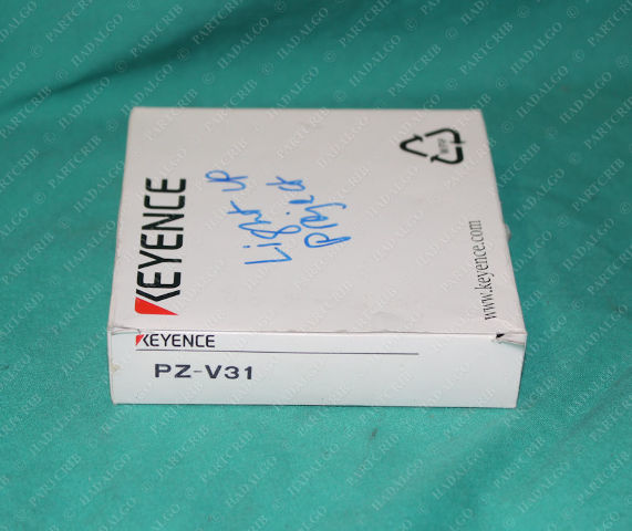 Keyence, PZ-V31, Photoelectric Sensor Japan OEM Original