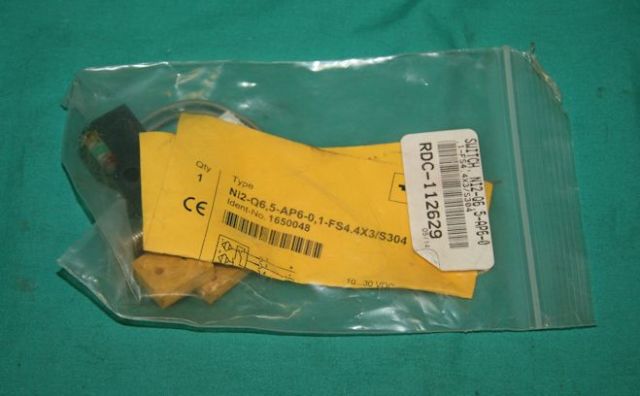 Turck, Ni2-Q6,5-AP6-0,1-FS4.4X3/S304, 1650048, Proximity Switch  NEW