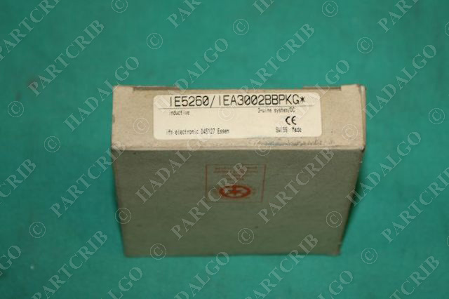 IFM, IE5260, IEA3002BBPKG, Efector Inductive Sensor Switch NEW