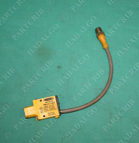 Banner, SM312LVQDP, 28155, Mini-Beam Photoelectric Sensor Used