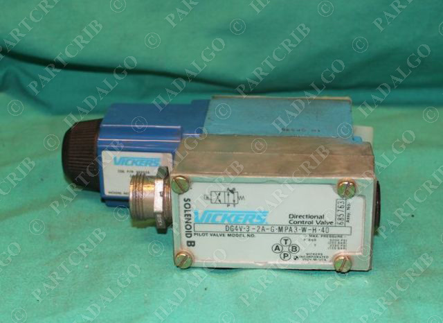 Vickers, DG4V-3-2A-G-MPA3-W-H-40, 989656, Directional Control Valve NEW