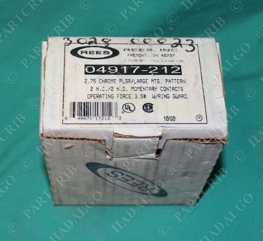 Rees, 04917-212, Snap Act 2.75 Chrome Plunger w/ Ring Guard Palm Button Switch N