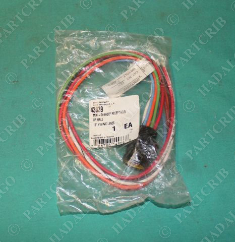 Brad Harrison, 43039, Mini-Change Receptacle 8P Male 18