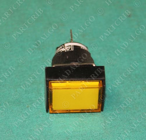 Fuji Electric, AH165-ZT, Pushbutton Flush Rectangular Yellow NEW