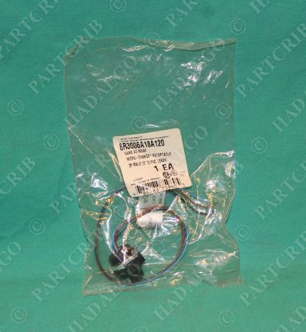 Brad Harrison Woodhead Micro-Change ST Male Connector 1200710039 NEW 8A4006-32