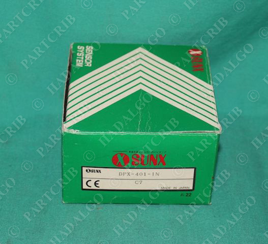 SunX DPX-401-IN Digital Pressure Switch Gauge Display 12-24VDC NEW