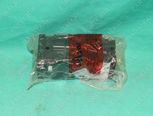 Red Lion P4810101 Temperature Controller P48Series NEW