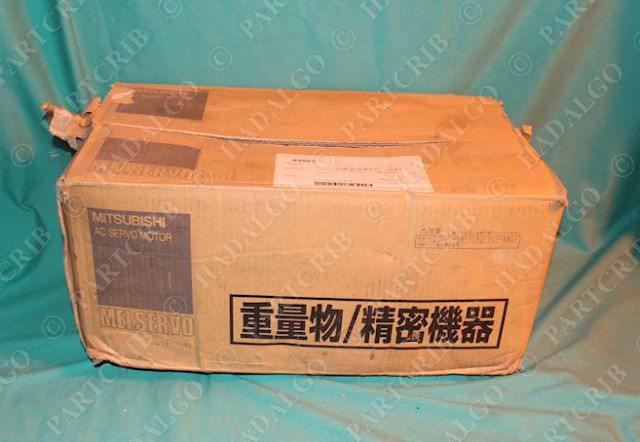 Mitsubishi HF-SP702BK AC Servo Motor NEW