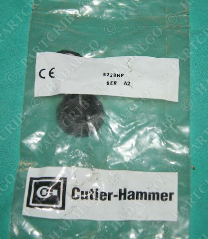 Cutler-Hammer E22BHP Plastic Hole Plug Ser.A2 NEW