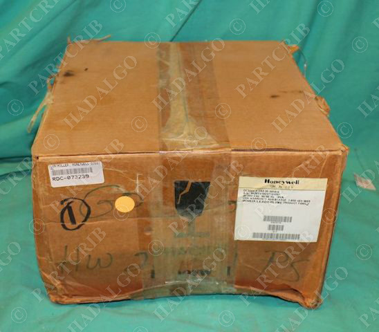 Honeywell DC300K-E-0A3-20-0000-0 UDC3000 Universal Digital Controller NEW