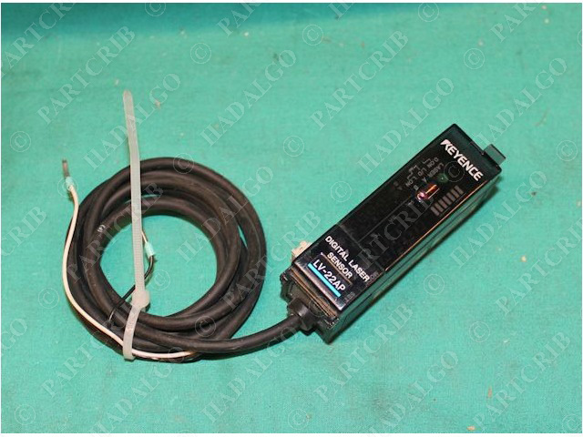 Keyence LV-22AP Digital Laser Sensor NEW