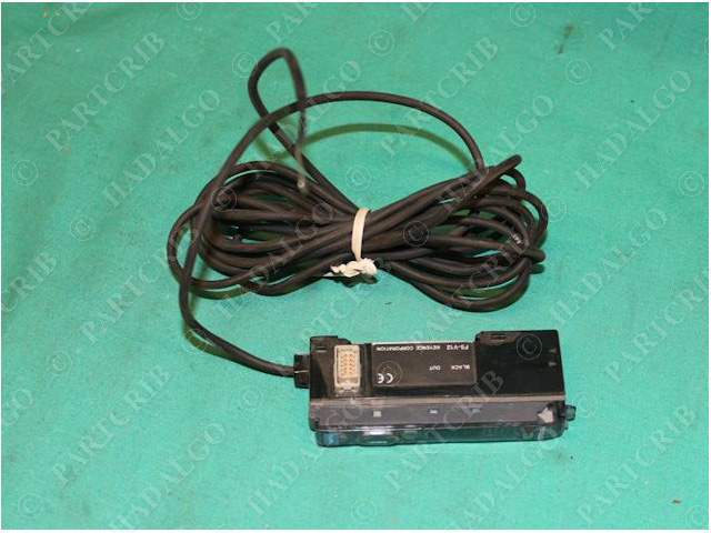 Keyence, FS-V12, Amplifier Fiber Optic Sensor NEW