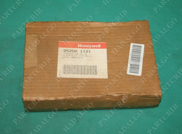 Honeywell, Q520A 1121, 4-Sided 20 Terminal Subbase NEW