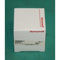 Honeywell, 102MG11, RKA2011 Permanent Magnet micro switch magnetically solid state SD0138