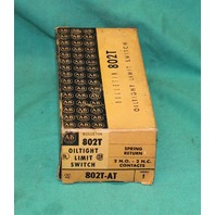 Allen Bradley, 802T-AT, Oiltight Limit Switch Spring Return NEW SD2994