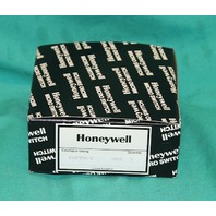 Honeywell, 914CE16-Q, Micro Switch Limit Switch Rotary Lever NEW SD4732