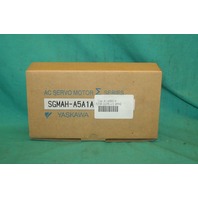 Yaskawa, SGMAH-A5A1A-YR21, 142802-4,  AC Servo Sigma Motor Without Brake Motoman NEW SD7154